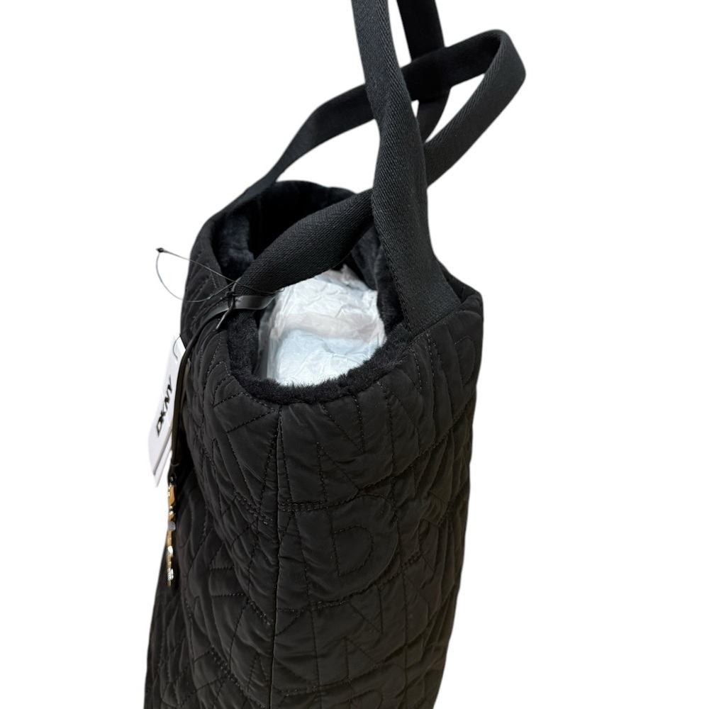 Reversible Faux Fur and Quilt design DKNY black Tote brand new NWT - Picture 8 of 16